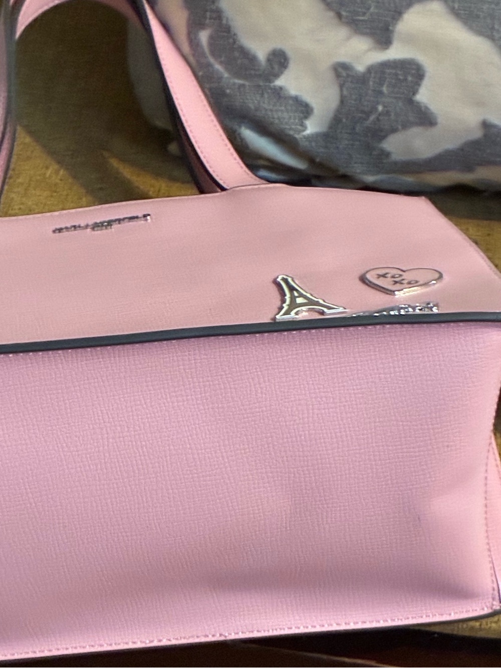 Karl Lagerfeld Paris Margot Blush Pink Tote Crossbody - Picture 4 of 14